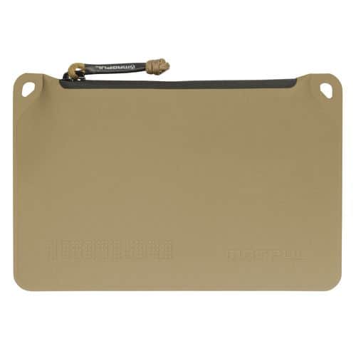 Magpul MAG856-245 DAKA Pouch Flat Dark Earth Polymer Small Magpul MAG856-245 DAKA Pouch Flat Dark Earth Polymer Small