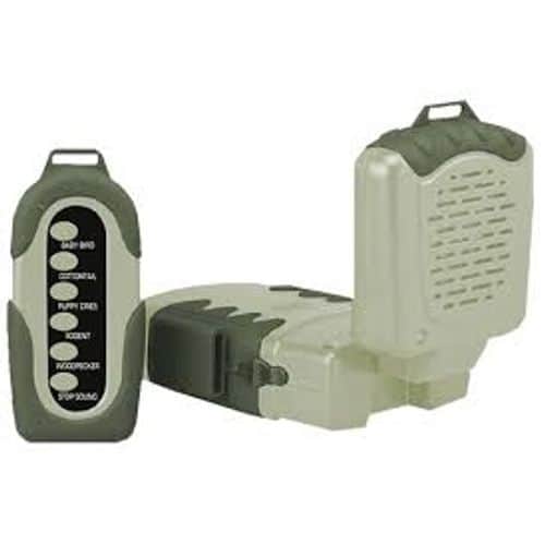 Hunter's Specialties Johnny Stewart Attractor Predator 4 Electronic Predator Game Caller with 5 Calls Hunter's Specialties Johnny Stewart Attractor Predator 4 Electronic Predator Game Caller with 5 Calls