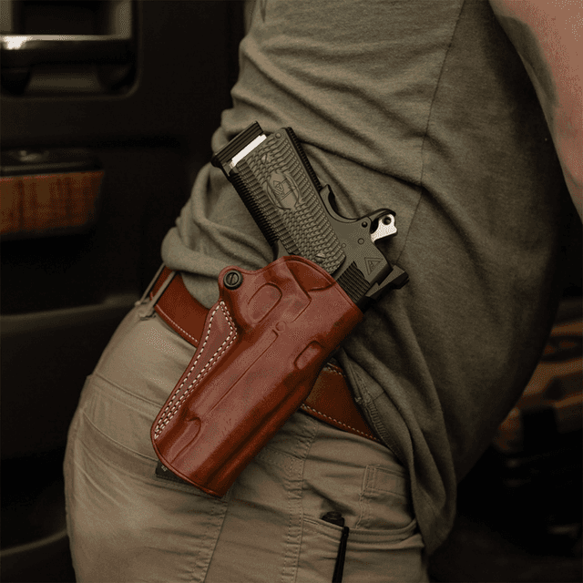 Galco SM2-652 Speed Master 2.0 OWB Tan Leather Paddle Fits Mossberg MC1sc/Ruger Max-9/S&W M&P Shield Plus/Shield 3"9/40 & 2.0 9/40 Right Hand Galco SM2-652 Speed Master 2.0 OWB Tan Leather Paddle Fits Mossberg MC1sc/Ruger Max-9/S&W M&P Shield Plus/Shield 3"9/40 & 2.0 9/40 Right Hand