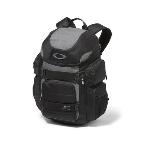 Oakley Enduro 30L 2.0 Backpack - Stealth Black Oakley Enduro 30L 2.0 Backpack - Stealth Black