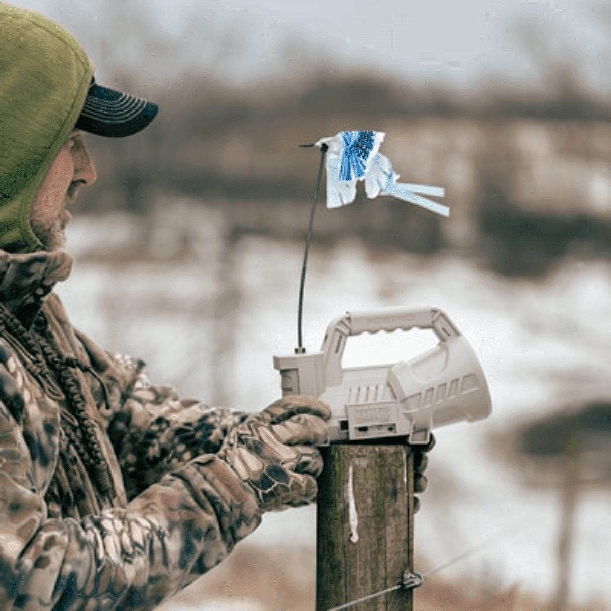 Foxpro Hellcat Pro Game Call, Features TX1000 Transmitter Tan ABS Polymer Digital Call Attracts Predators - HELLCATPRO Foxpro Hellcat Pro Game Call, Features TX1000 Transmitter Tan ABS Polymer Digital Call Attracts Predators - HELLCATPRO