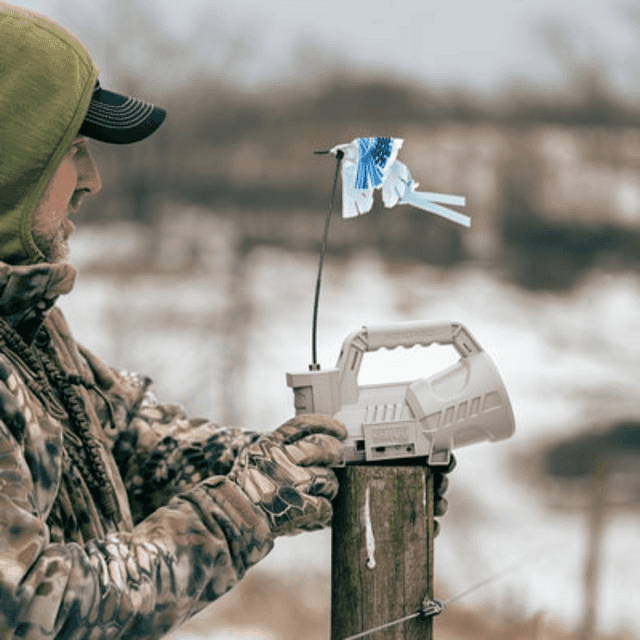 Foxpro Hellcat Pro Game Call, Features TX1000 Transmitter Tan ABS Polymer Digital Call Attracts Predators - HELLCATPRO Foxpro Hellcat Pro Game Call, Features TX1000 Transmitter Tan ABS Polymer Digital Call Attracts Predators - HELLCATPRO