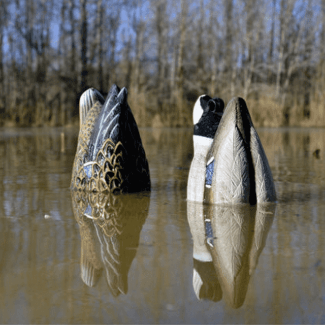 Higdon Outdoors Magnum Mallards Feeder Decoy, Multi Color 4 Pack - 17023 Higdon Outdoors Magnum Mallards Feeder Decoy, Multi Color 4 Pack - 17023