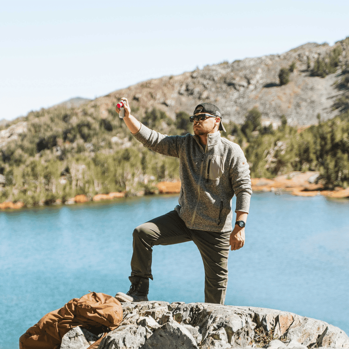 Sabre Frontiersman Bear Horn, 25 Bursts Repels Bears .50 Miles Range - FLH01 Sabre Frontiersman Bear Horn, 25 Bursts Repels Bears .50 Miles Range - FLH01