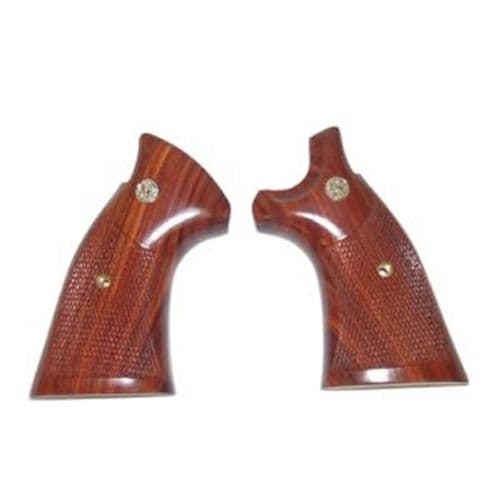 SMITH & WESSON - K & L Square Butt Traditional Checkered Target Grip With The S&W Medallions SMITH & WESSON - K & L Square Butt Traditional Checkered Target Grip With The S&W Medallions
